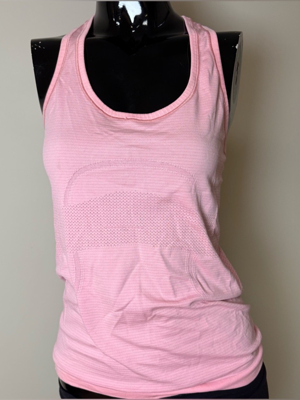 Lululemon Swiftly Tech Racerback Tank Size 6 Pink Taupe Dusty Rose Athletic Top